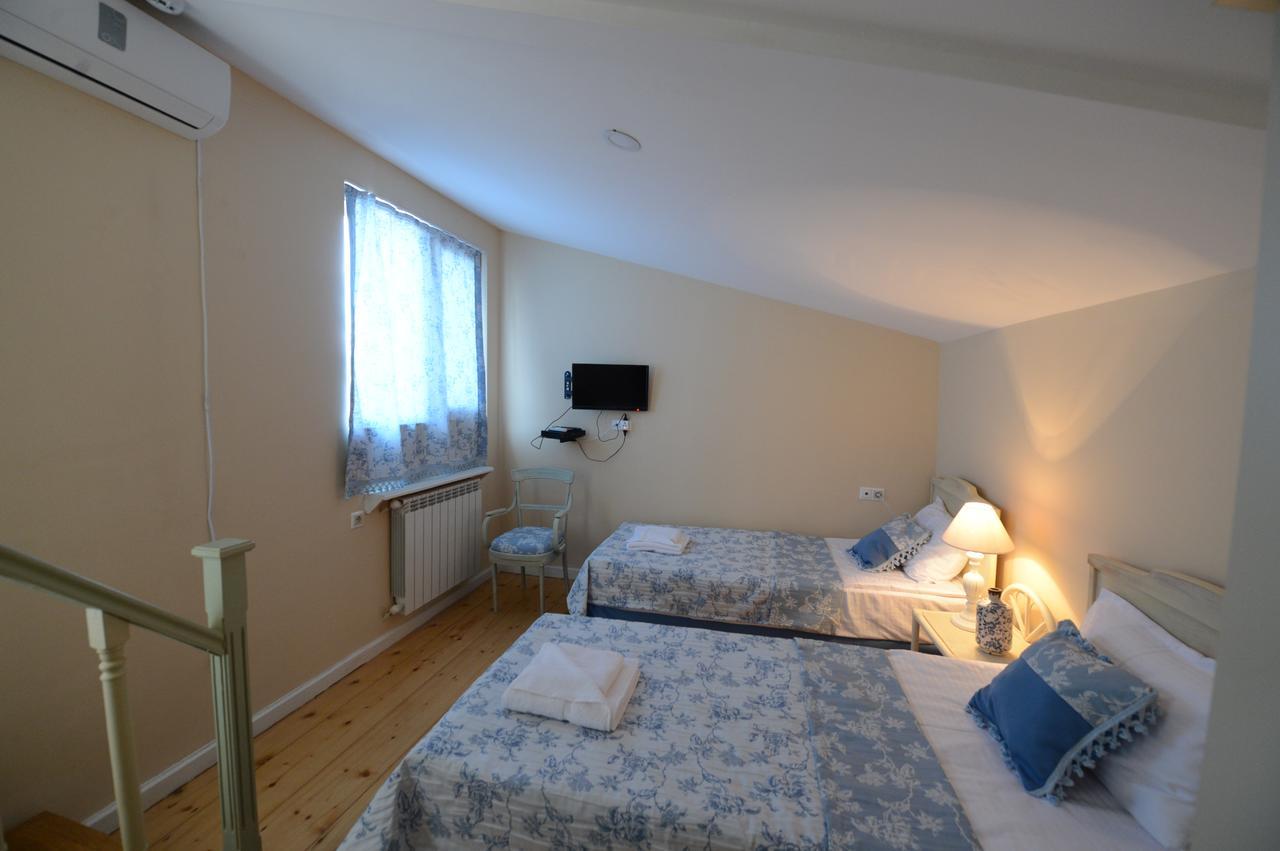 Caravan Villa Tbilisi ภายนอก รูปภาพ