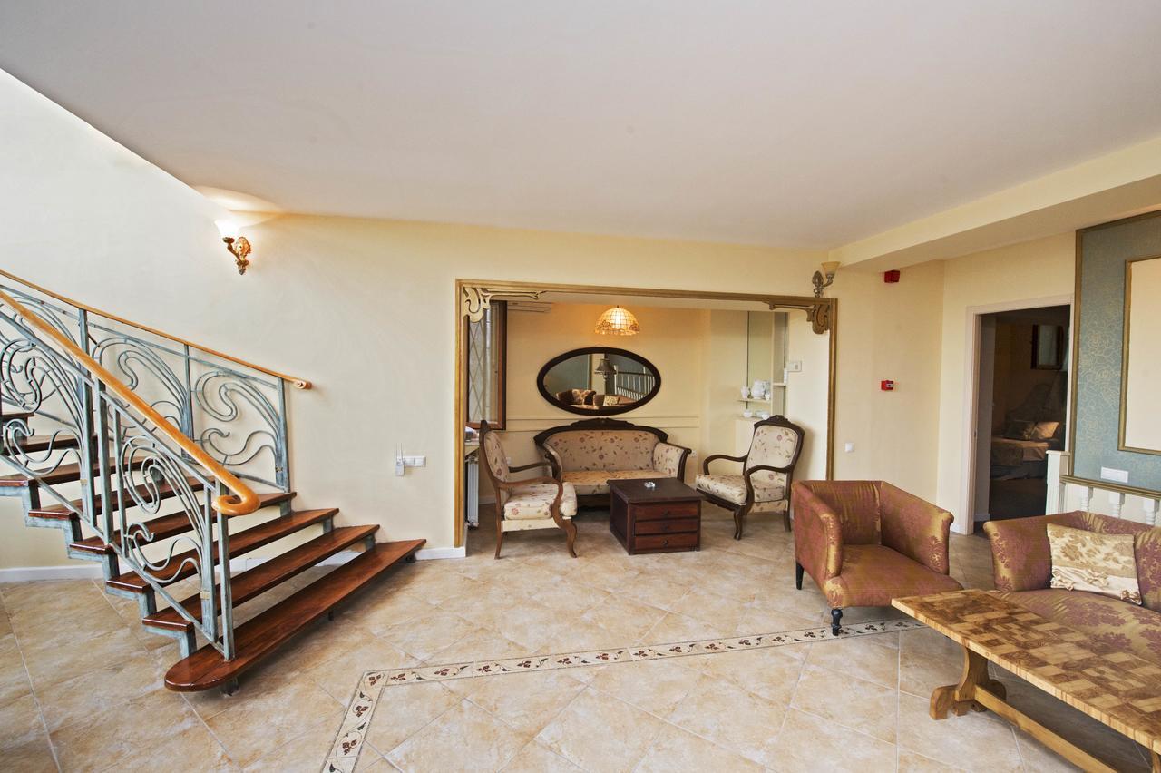 Caravan Villa Tbilisi ภายนอก รูปภาพ