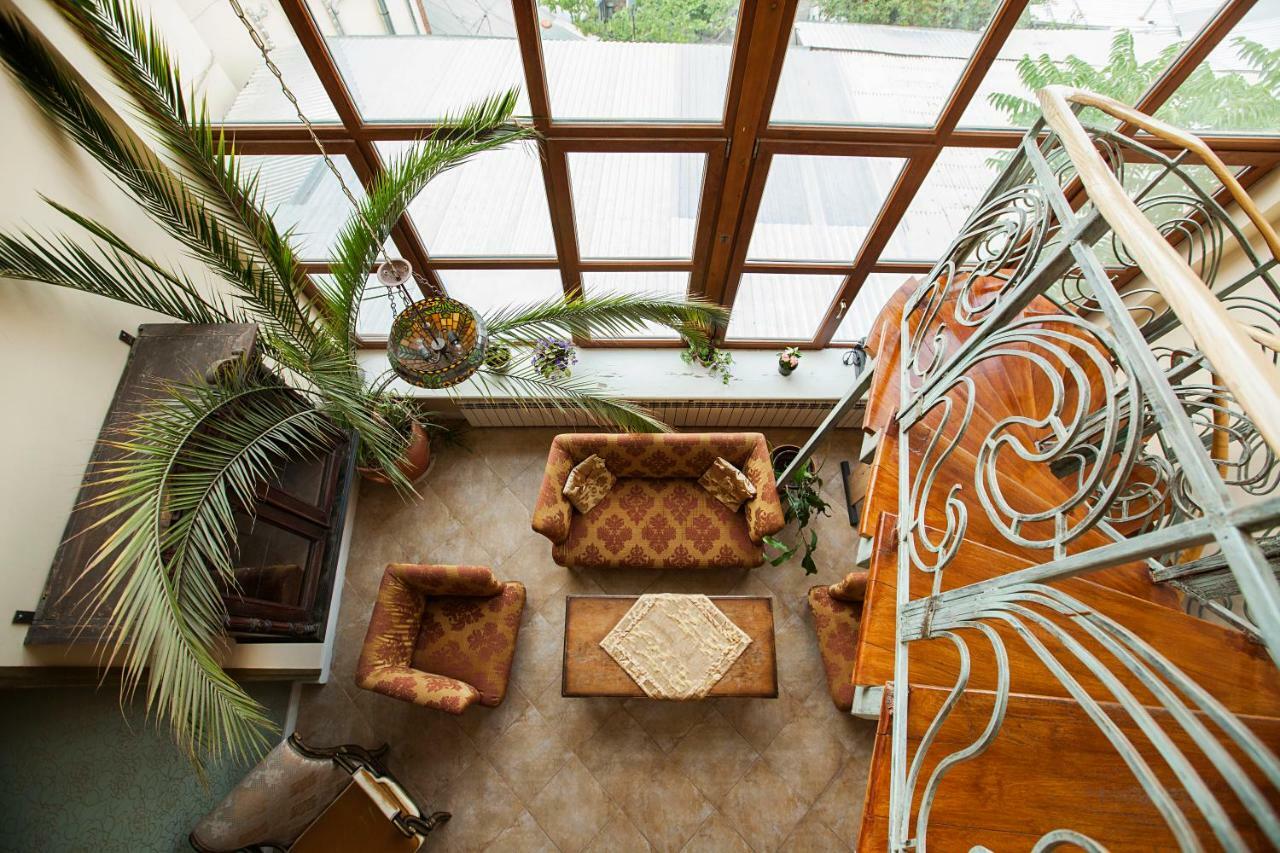 Caravan Villa Tbilisi ภายนอก รูปภาพ